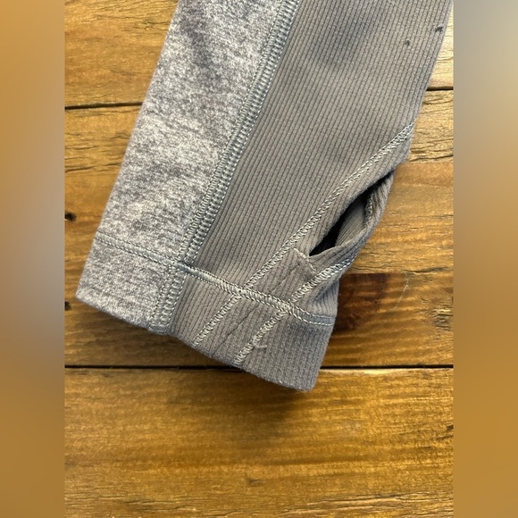 LULULEMON Gray Heathered Bhakti Yoga Flattering Jacket Double Zipper Thumb Hole - Picture 16 of 16